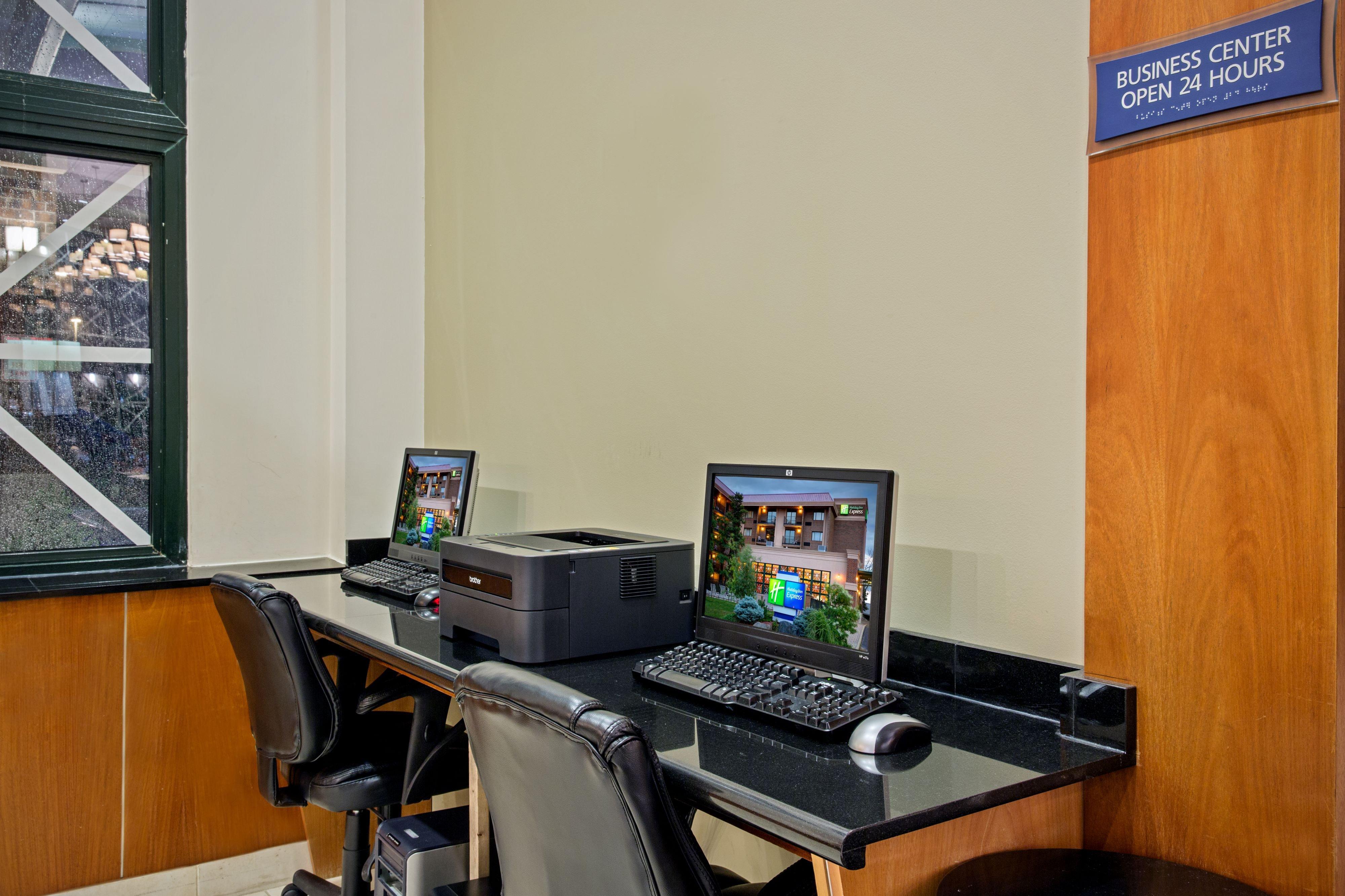 Holiday Inn Express Schaumburg-Rolling Meadows By Ihg Εξωτερικό φωτογραφία