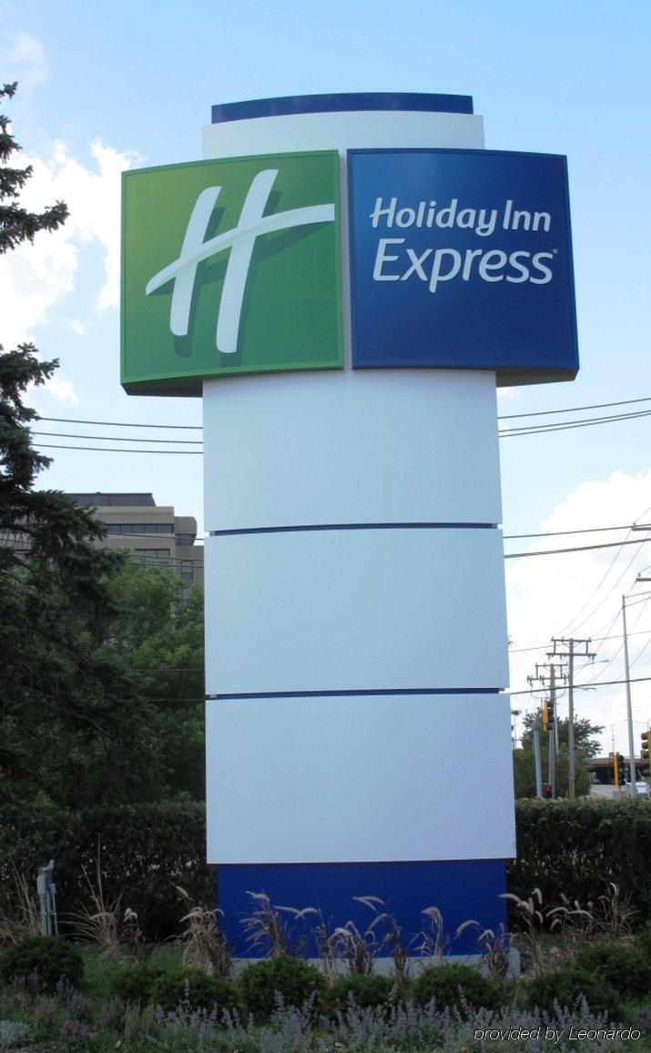 Holiday Inn Express Schaumburg-Rolling Meadows By Ihg Εξωτερικό φωτογραφία