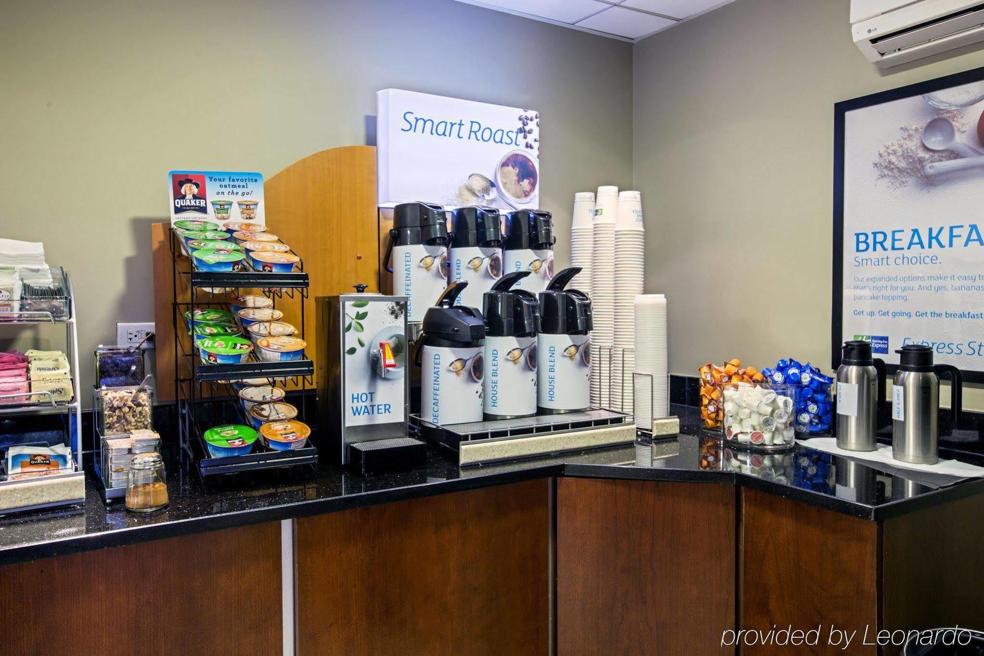Holiday Inn Express Schaumburg-Rolling Meadows By Ihg Εξωτερικό φωτογραφία